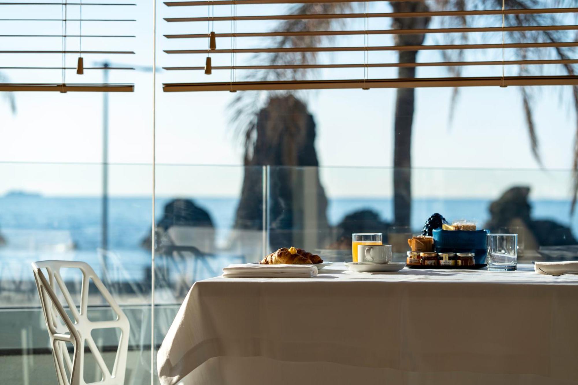 Grand Hotel Faraglioni Aci Trezza Eksteriør billede